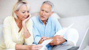 Tips Mencari Asuransi Kesehatan Terbaik untuk Orang Tua